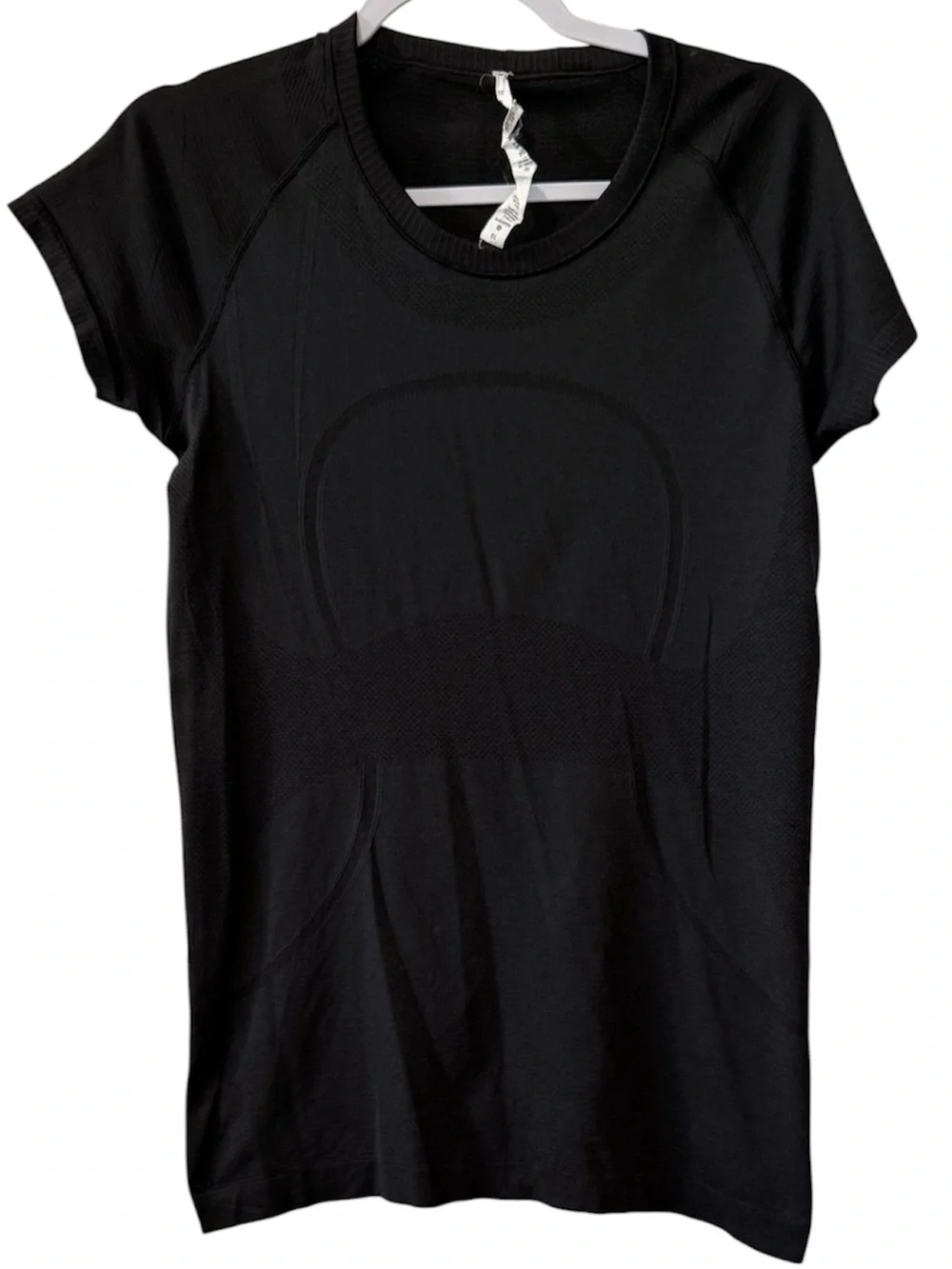 Lululemon Swiftly Tech women’s 10 short sleeve athletic black top with mesh - Picture 1 of 3